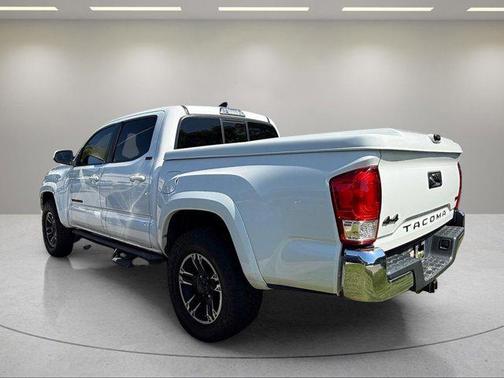Super White 2017 Toyota Tacoma SR5