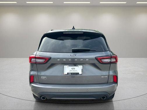 Gray Metallic 2023 Ford Escape ST-Line Elite