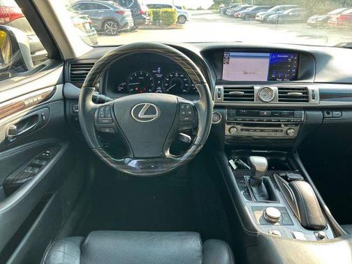 2017 Lexus LS 460 Base