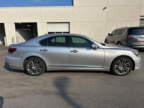 2017 Lexus LS 460 Base