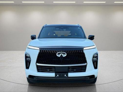 Radiant White/Black Obsidian 2025 INFINITI QX80 AUTOGRAPH AWD