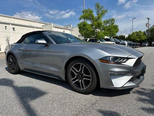 2022 Ford Mustang EcoBoost Premium