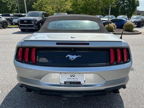 2022 Ford Mustang EcoBoost Premium