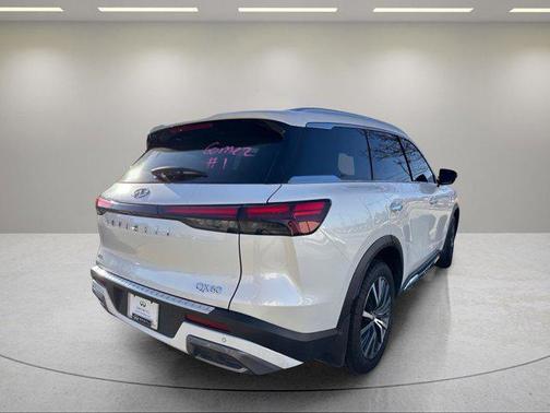 2023 INFINITI QX60 SENSORY