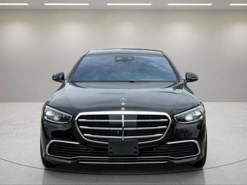 Onyx Black/Mojave Silver 2022 Mercedes-Benz S-Class 4MATIC