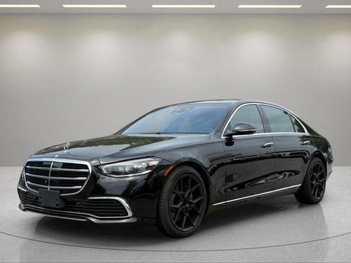 Onyx Black/Mojave Silver 2022 Mercedes-Benz S-Class 4MATIC