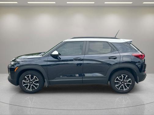 Midnight Blue Metallic 2021 Chevrolet Trailblazer ACTIV