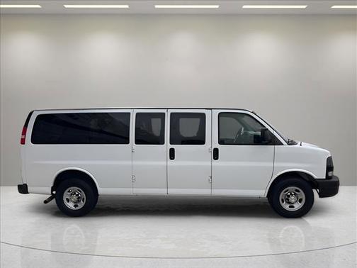 2014 Chevrolet Express 3500 LT