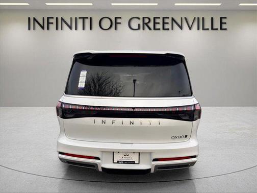2026 INFINITI QX80 Luxe