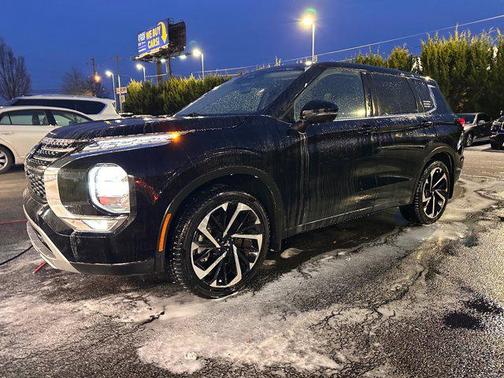 2022 Mitsubishi Outlander SE 2.5 2WD