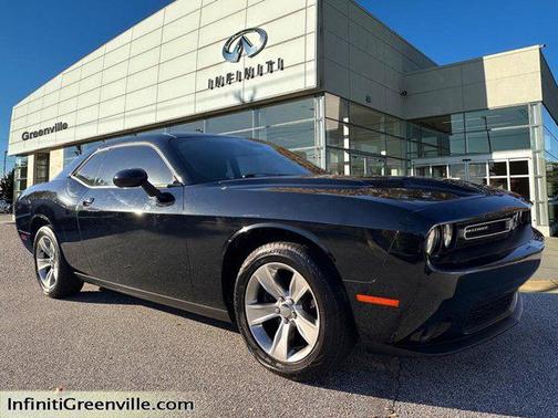 2020 Dodge Challenger SXT