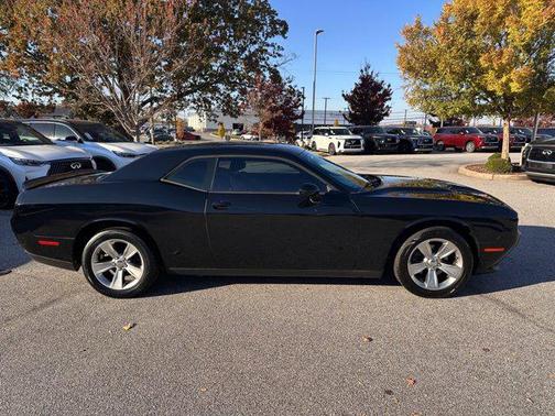 2020 Dodge Challenger SXT