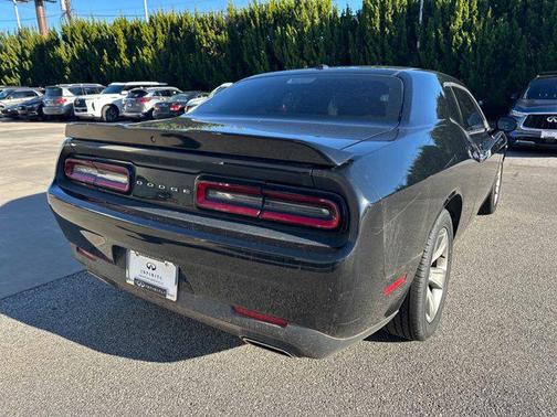 2020 Dodge Challenger SXT