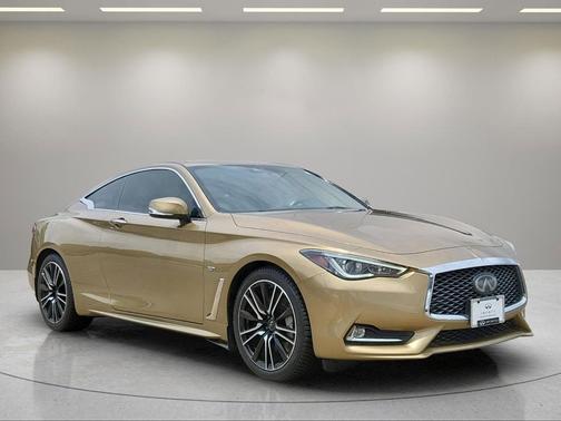 2019 INFINITI Q60 3.0T LUXE