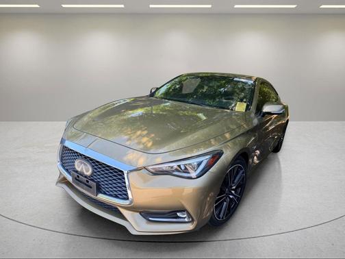 2019 INFINITI Q60 3.0T LUXE
