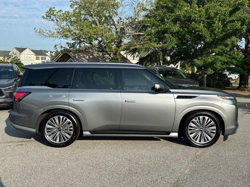 2025 INFINITI QX80 SENSORY AWD