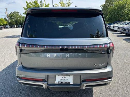 2025 INFINITI QX80 SENSORY AWD