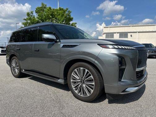2025 INFINITI QX80 SENSORY AWD