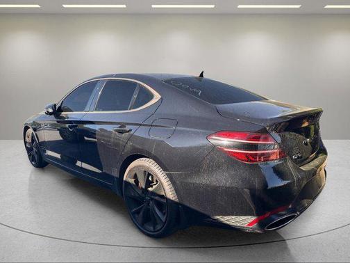 Vik Black 2023 Genesis G70 3.3T RWD