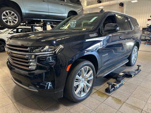 2023 Chevrolet Tahoe 4WD High Country