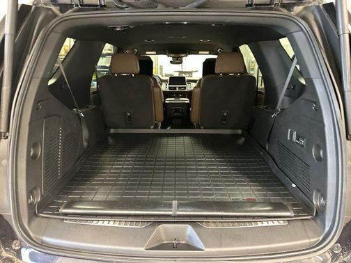 2023 Chevrolet Tahoe 4WD High Country