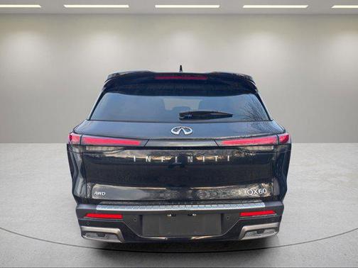 2025 INFINITI QX60 SENSORY
