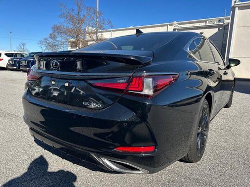 2022 Lexus ES 350 F Sport