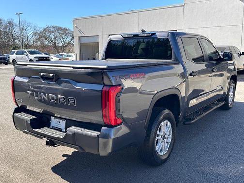 2024 Toyota Tundra SR5