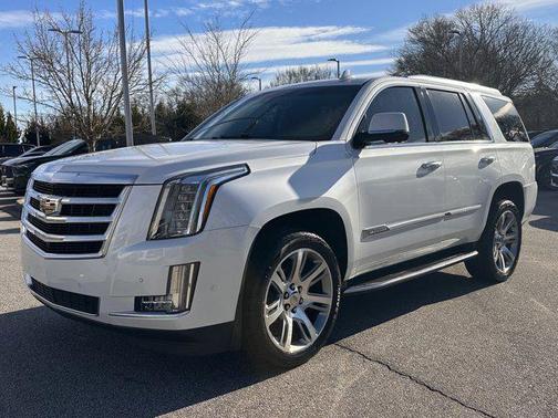 2017 Cadillac Escalade Luxury