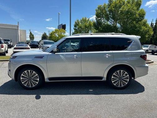 2024 Nissan Armada SL 2WD