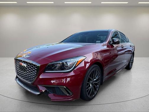 Sevilla Red 2018 Genesis G80 3.3T Sport