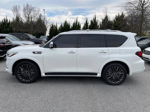 2024 INFINITI QX80 SENSORY AWD