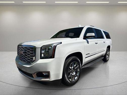 Summit White 2019 GMC Yukon XL Denali