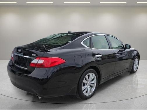 Malbec Black 2011 INFINITI M37 Base