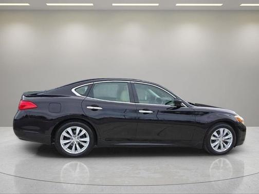 Malbec Black 2011 INFINITI M37 Base
