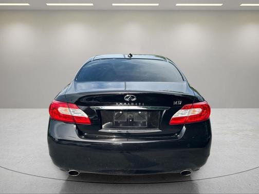 Malbec Black 2011 INFINITI M37 Base