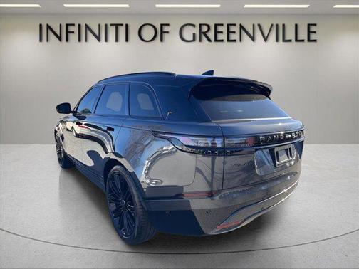 2026 Land Rover Range Rover Velar P250 SE R-Dynamic