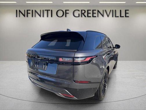 2026 Land Rover Range Rover Velar P250 SE R-Dynamic