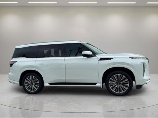 Radiant White 2025 INFINITI QX80 SENSORY AWD