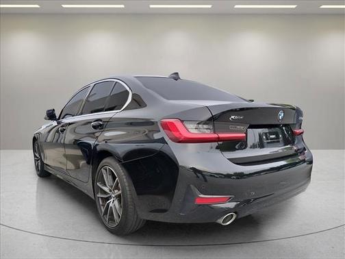 Black Sapphire Metallic 2020 BMW 330 xDrive