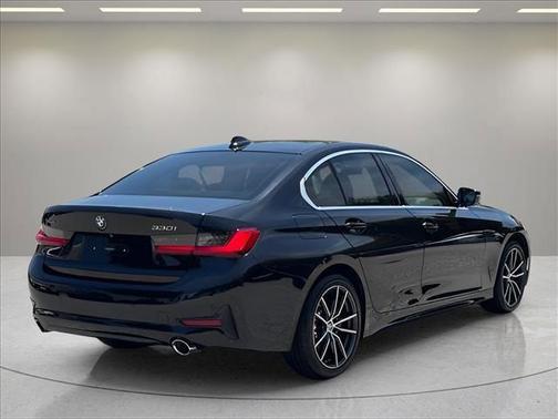 Black Sapphire Metallic 2020 BMW 330 xDrive