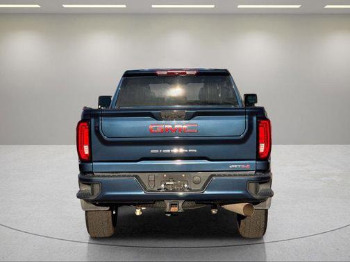 2023 GMC Sierra 2500 AT4