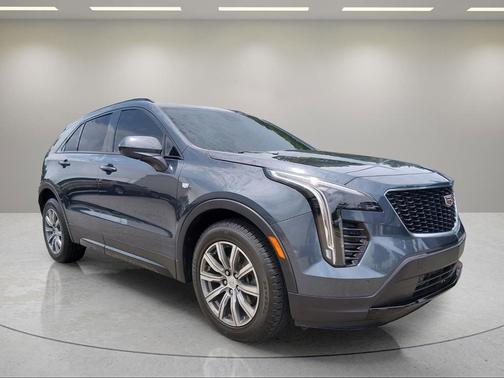 Shadow Metallic 2019 Cadillac XT4 Sport
