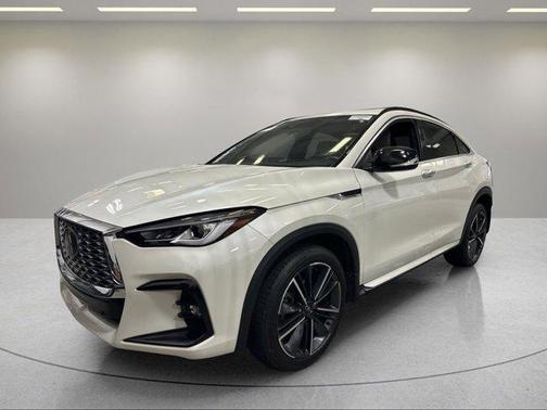 2023 INFINITI QX55 LUXE
