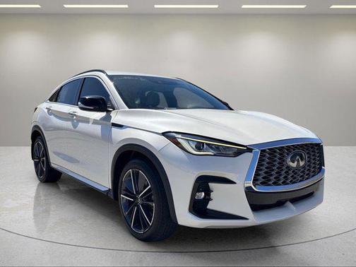 2023 INFINITI QX55 LUXE