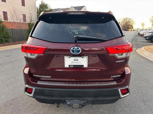 2017 Toyota Highlander Hybrid Platinum