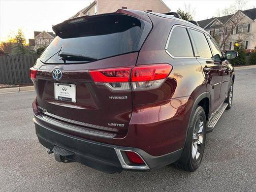 2017 Toyota Highlander Hybrid Platinum