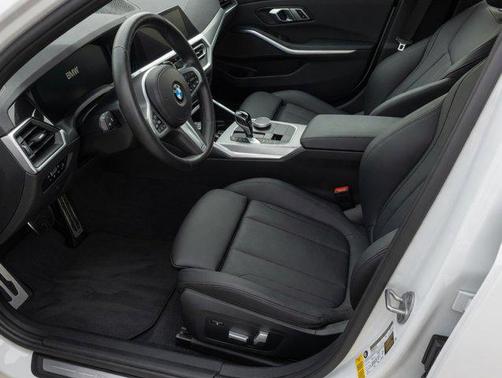 Alpine White 2020 BMW 330 330i