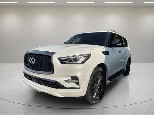 Moonstone White 2023 INFINITI QX80 PREMIUM SELECT AWD