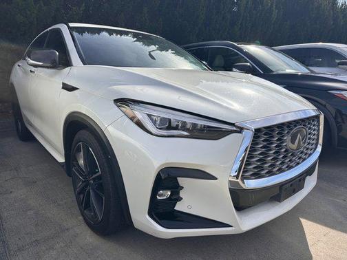 2022 INFINITI QX55 ESSENTIAL